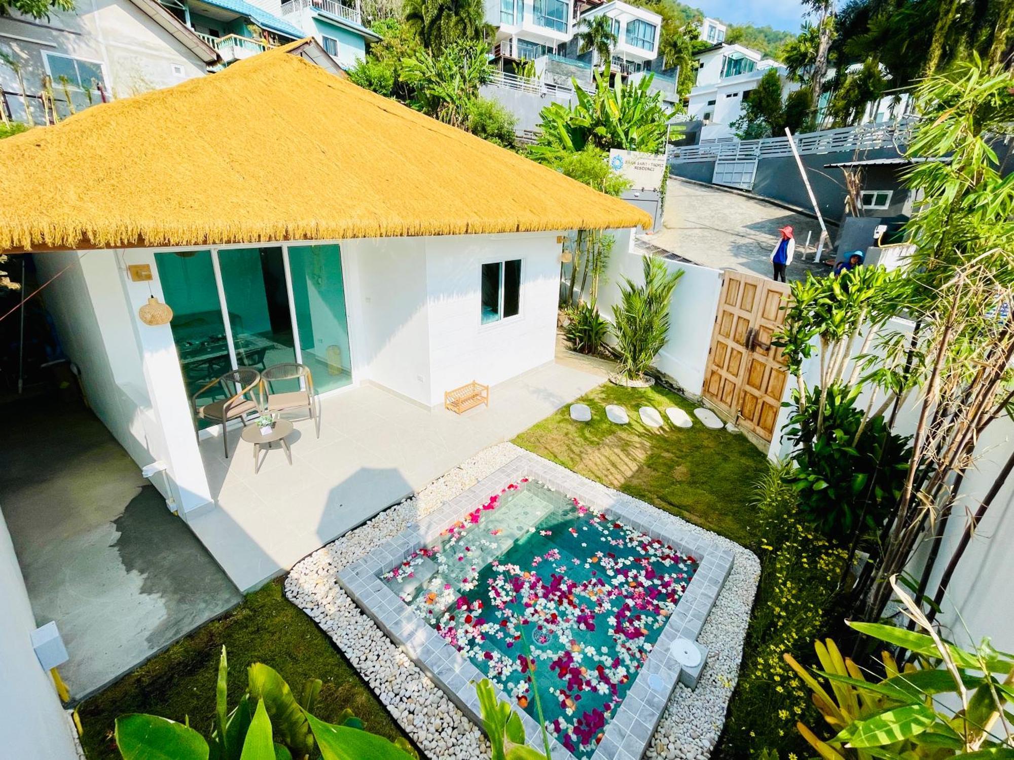 Baan Saint-Tropez Seaview Villas Kata Beach Εξωτερικό φωτογραφία