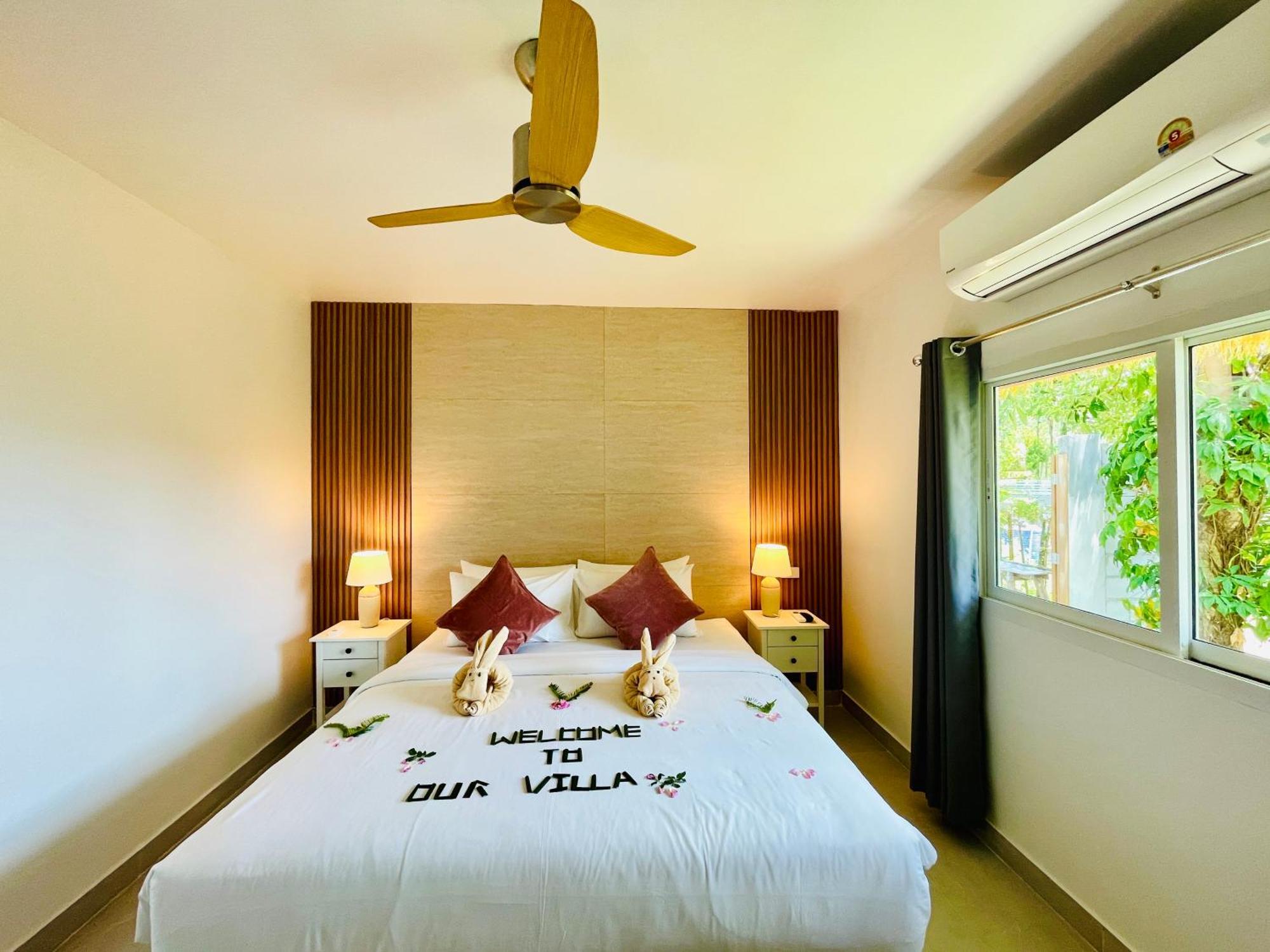 Baan Saint-Tropez Seaview Villas Kata Beach Εξωτερικό φωτογραφία
