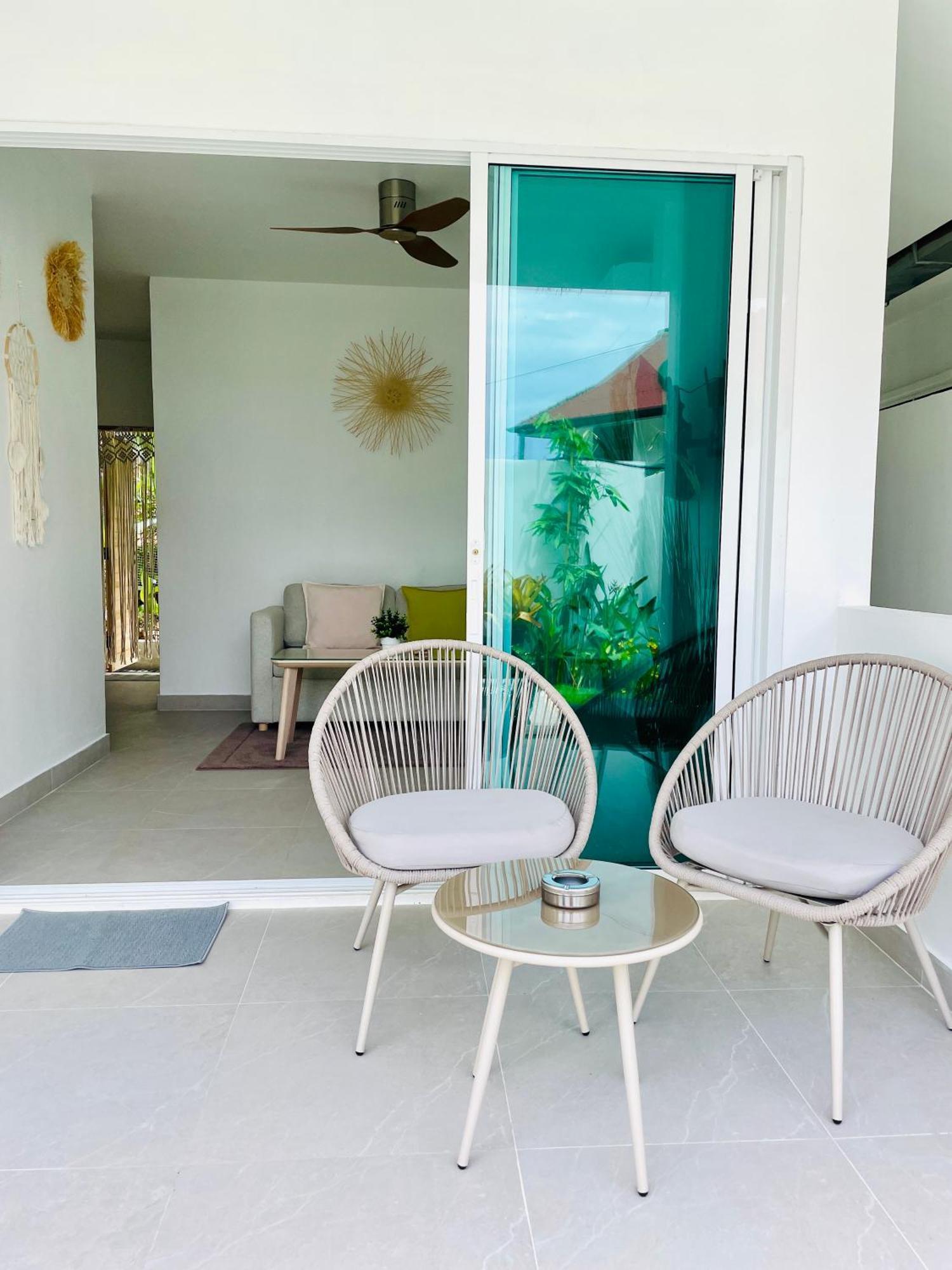 Baan Saint-Tropez Seaview Villas Kata Beach Εξωτερικό φωτογραφία